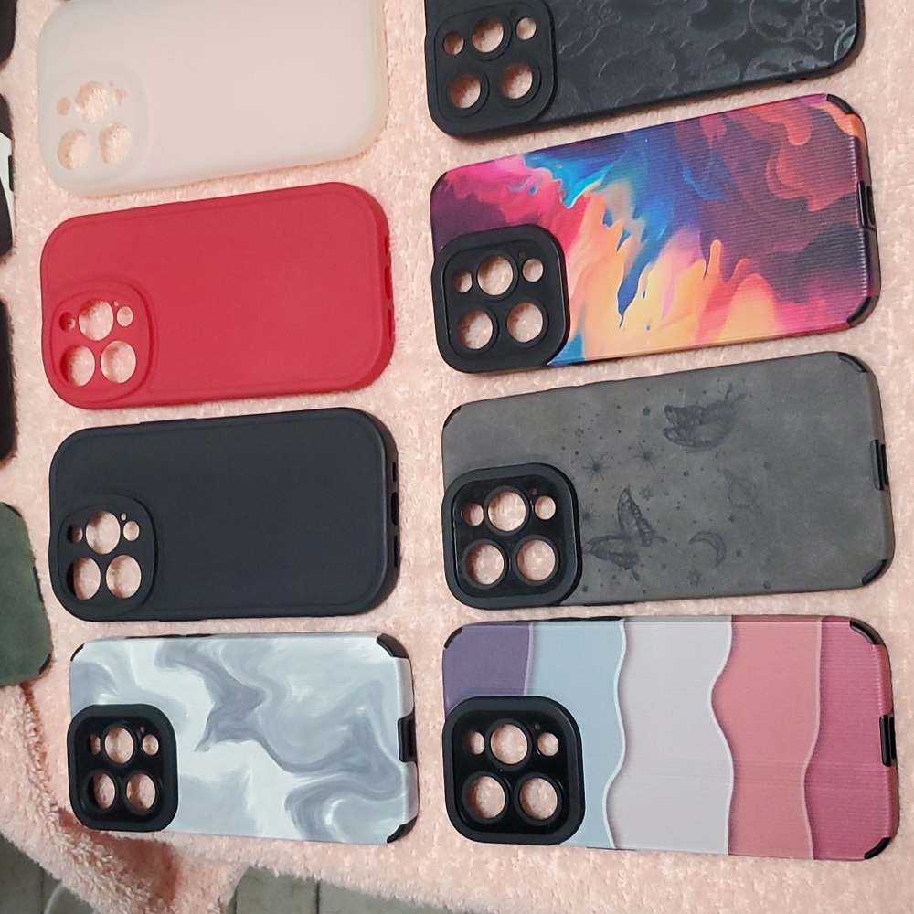 IPhone cases - Picture 3 of 5